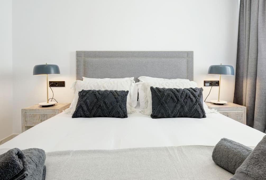 Luxurious At Hills With Stunning Views Appartement *