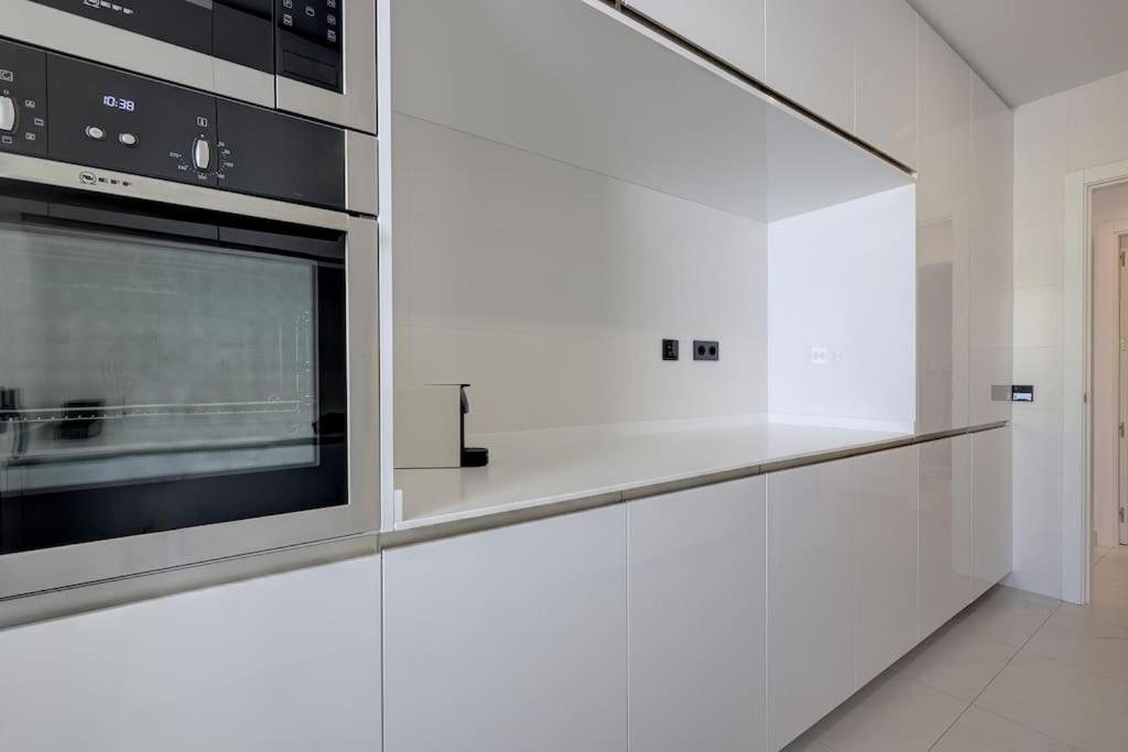 Luxurious At Hills With Stunning Views Appartement *